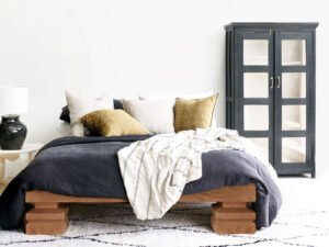 King Bed Frame – Maxime