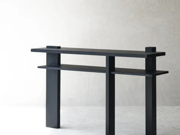 Modern Console Table – Ding