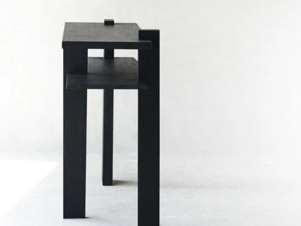Modern Console Table – Ding