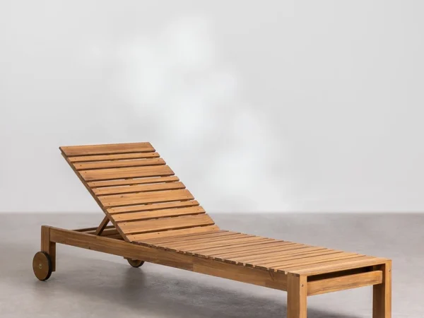 Modern Wooden Lounger