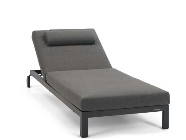 Lounger C