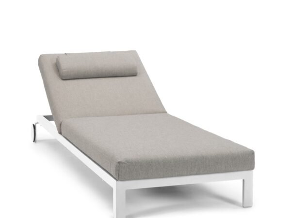 Lounger C