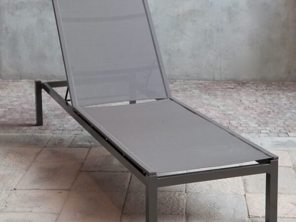 Outdoor Lounger | KOPA