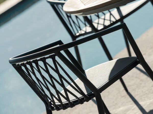 Simply Chair 009