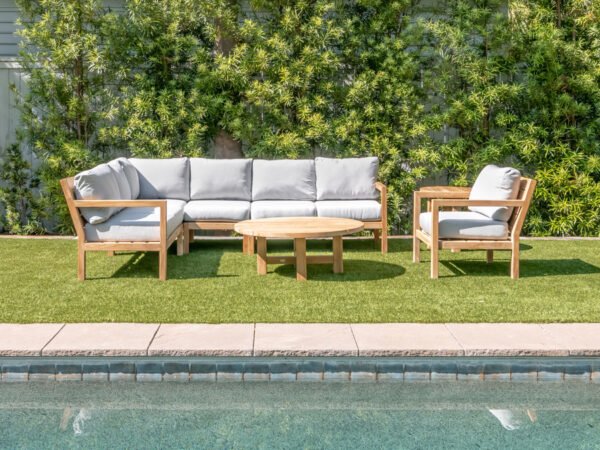 Monday Sectional/Clubs 4-Piece Lounge Set