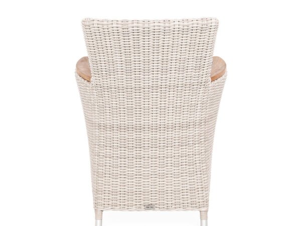 Oyster Bay/Relax Round 50″ 5-Piece