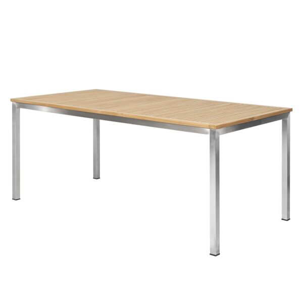 outdoor dining table