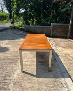 Home 50 Outdoor Dining Table