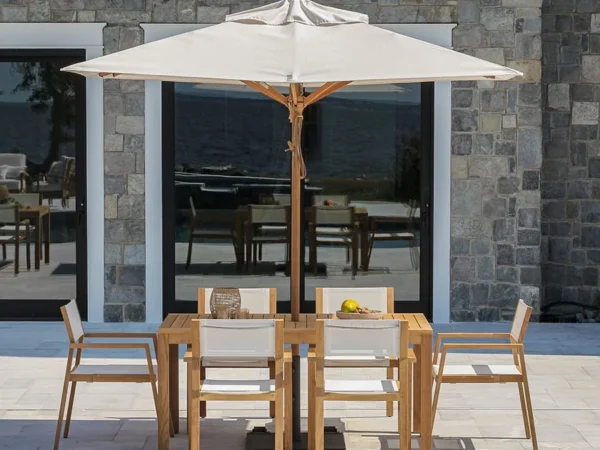 Outdoor Dining Table – Simple