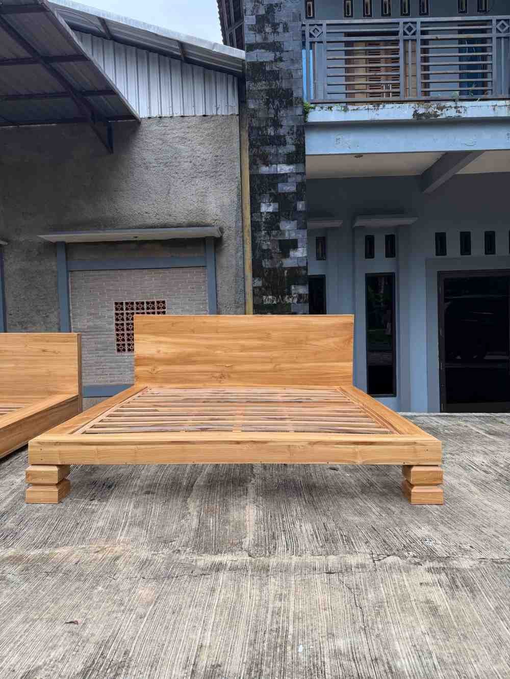 Solid Wood Bed Frame 2 Solid Wood Bed Frame